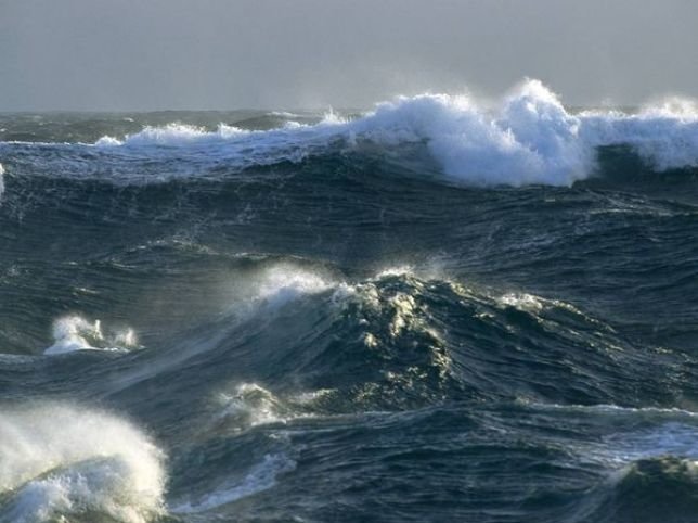 onde gigantesche nel mar del Nord