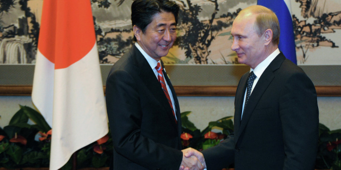 abe e putin