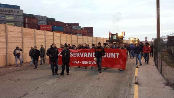 manifestanti genovesi