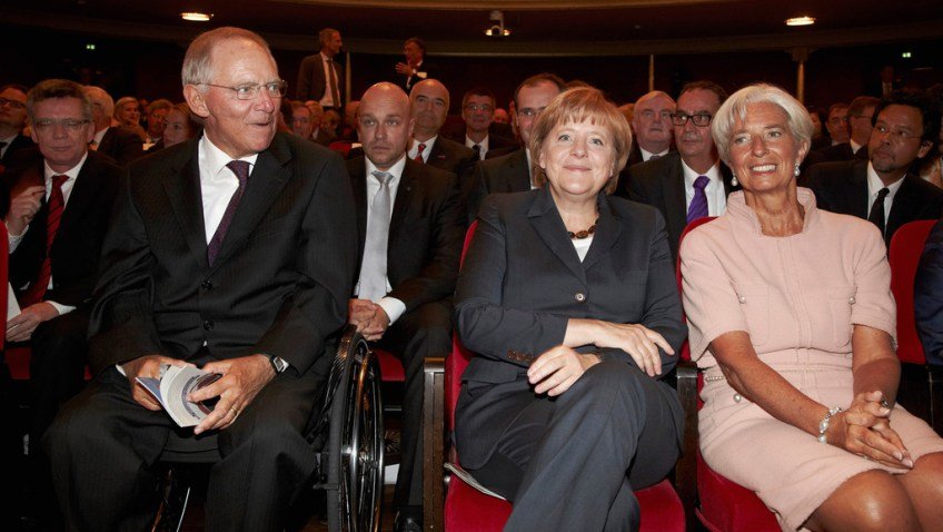 WolfgangSchaeuble-con-Merkel-e-La-Garde