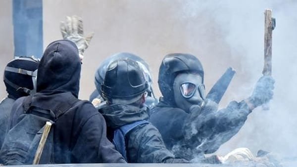 Brennero Italia Austria scontri guerriglia