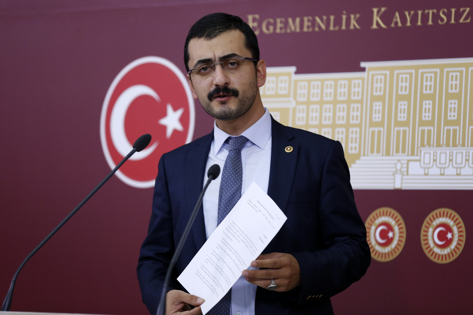 eren erdem