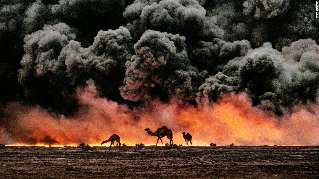 kuwait bombardamento e camelli