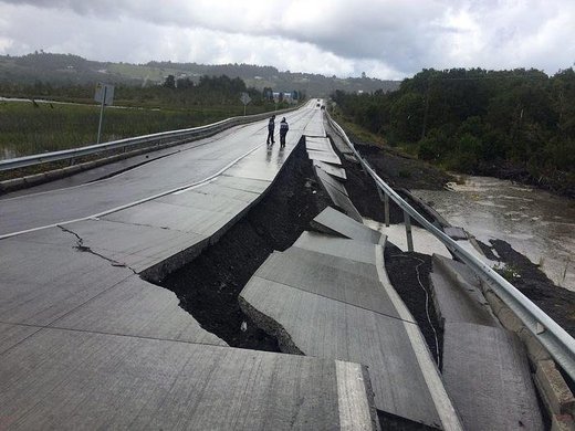 Cile, terremoto 7.7 e allerta tsunami