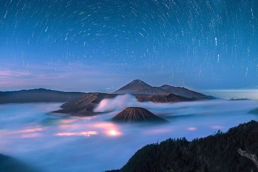 Bromo Startrails by Silentino Natti