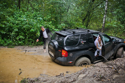 Will be late for the wedding
